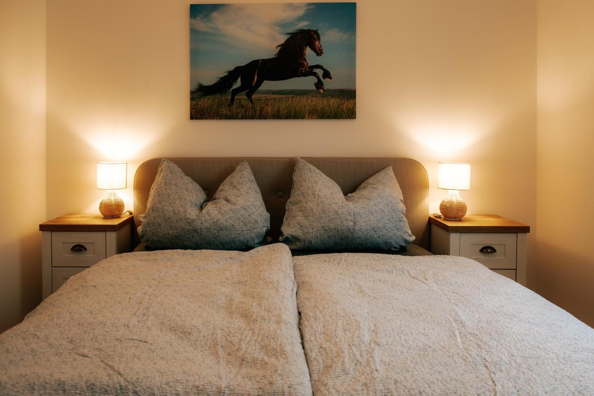 Ferienwohnungen Reiterhof Boltenhagen Ngoại thất bức ảnh